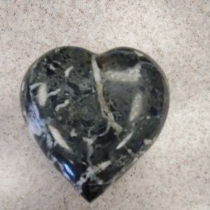 Meet your Posher, Annissa